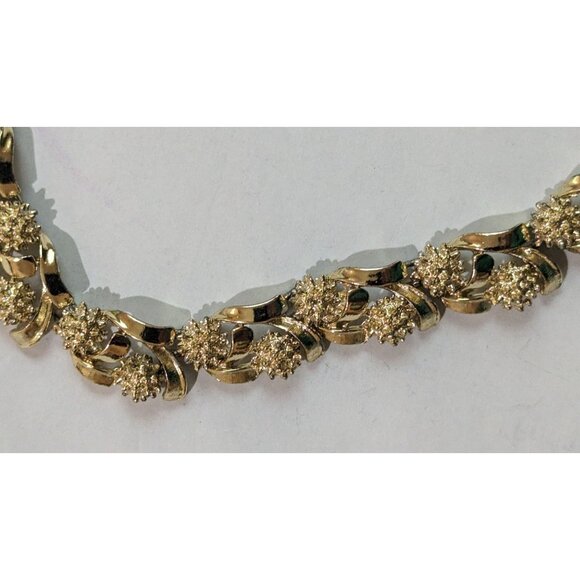 Vintage Coro Necklace gold tone flowers forget me knot leaves choker 15" - Picture 10 of 10